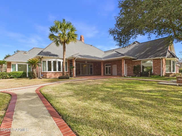 327 Beverly Drive, Lafayette, LA 70503