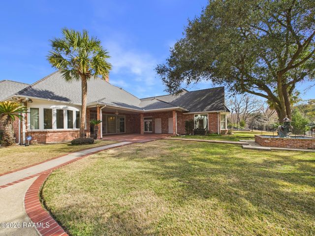 327 Beverly Drive, Lafayette, LA 70503