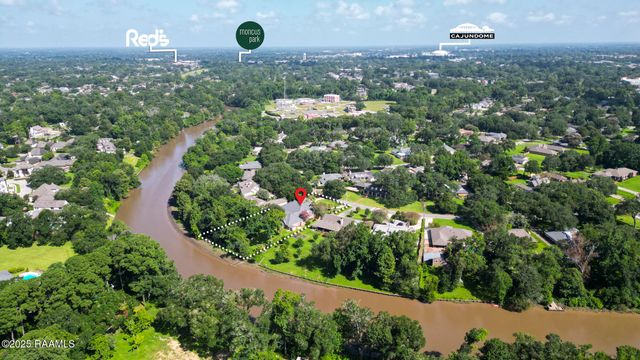 327 Beverly Drive, Lafayette, LA 70503