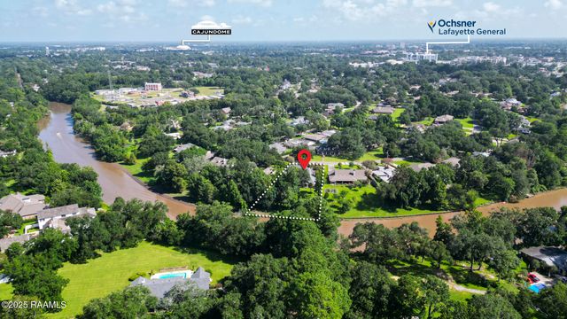 327 Beverly Drive, Lafayette, LA 70503