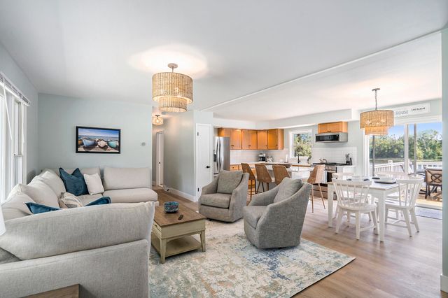 3509 Lake Allegan Drive, Allegan Twp, MI 49010