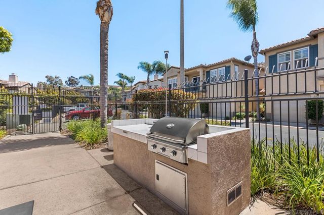 6283 Avenida De Las Vistas 2, San Diego, CA 92154