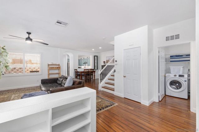 6283 Avenida De Las Vistas 2, San Diego, CA 92154