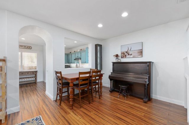 6283 Avenida De Las Vistas 2, San Diego, CA 92154