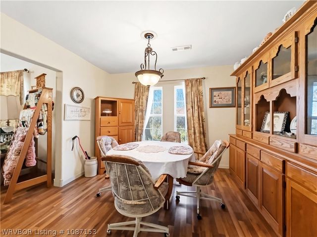 221 W Poplar Street, Stilwell, OK 74960