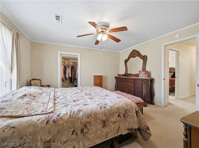 221 W Poplar Street, Stilwell, OK 74960