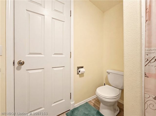 221 W Poplar Street, Stilwell, OK 74960