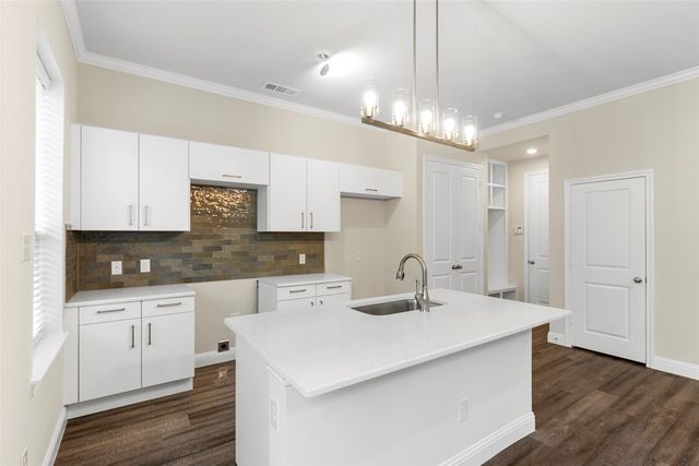 6357 MASON Court, Dallas, TX 75227