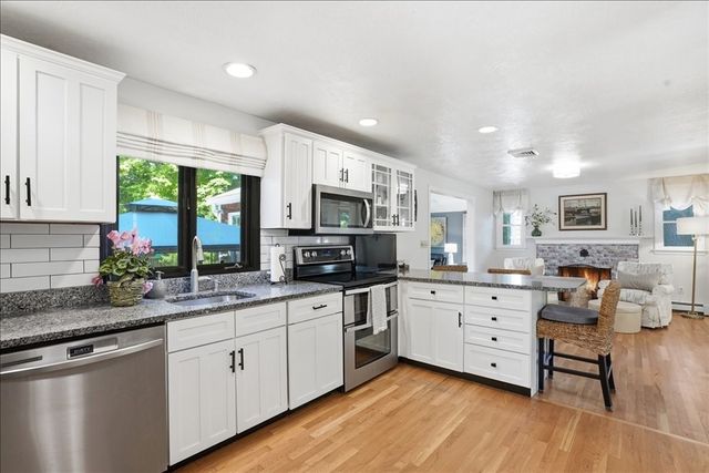 66 Station Station Street, Scituate, MA 02066