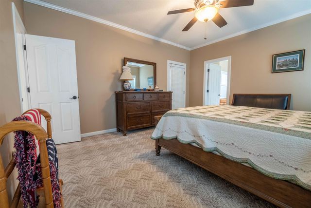 20 WOODMONT DR, Eads, TN 38028