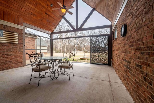 20 WOODMONT DR, Eads, TN 38028