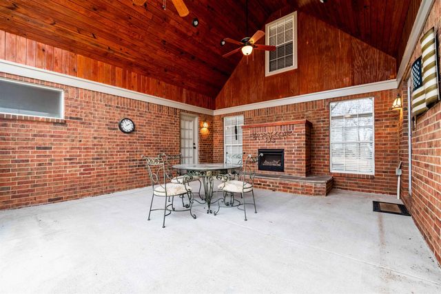 20 WOODMONT DR, Eads, TN 38028