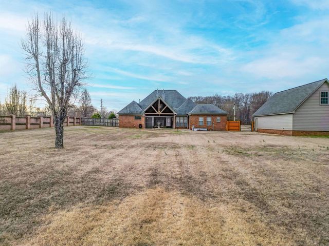 20 WOODMONT DR, Eads, TN 38028