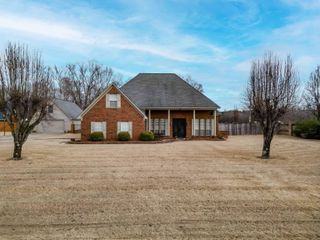 20 WOODMONT DR, Eads, TN 38028