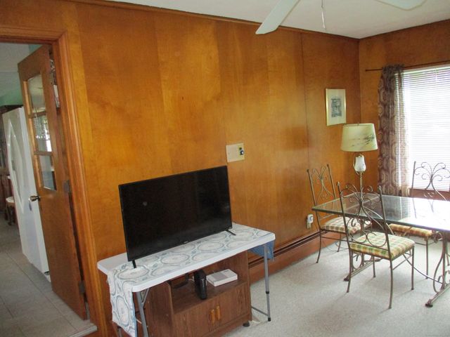 8 Susan Lane, Meriden, CT 06450