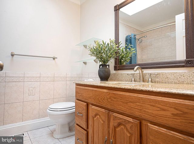 16 WOODY RD, Baltimore, MD 21221