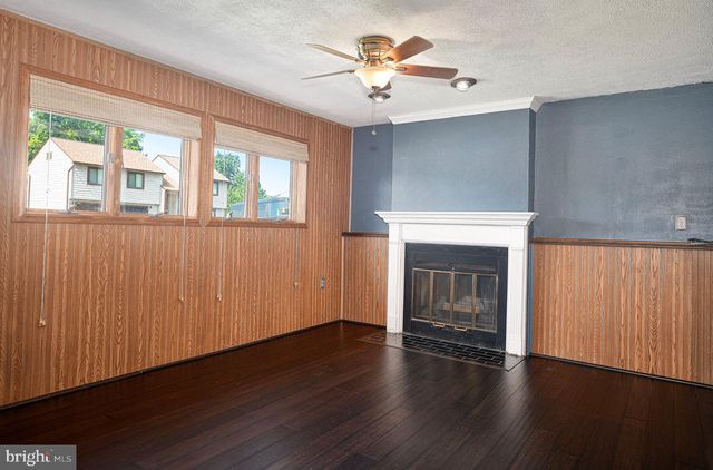 16 WOODY RD, Baltimore, MD 21221