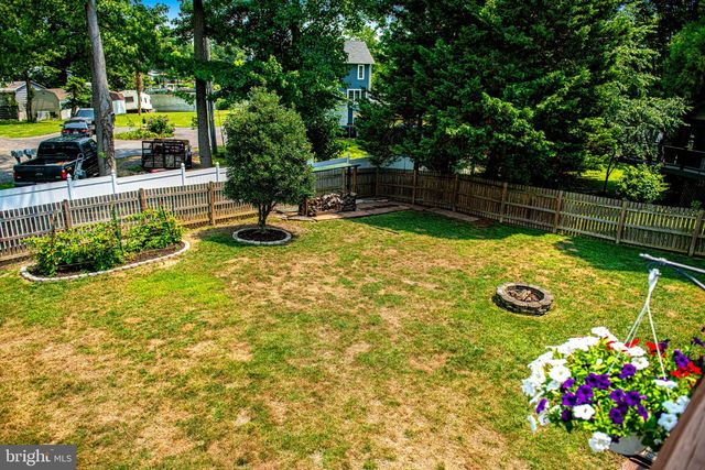 16 WOODY RD, Baltimore, MD 21221