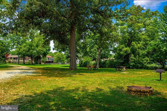 16 WOODY RD, Baltimore, MD 21221
