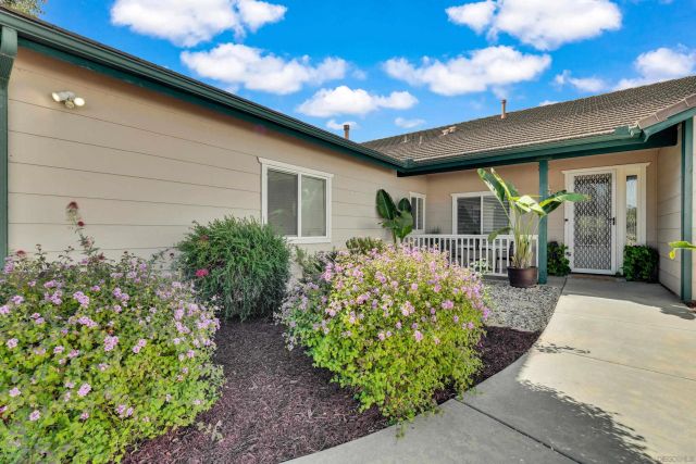10155 Conejo Lane, Santee, CA 92071