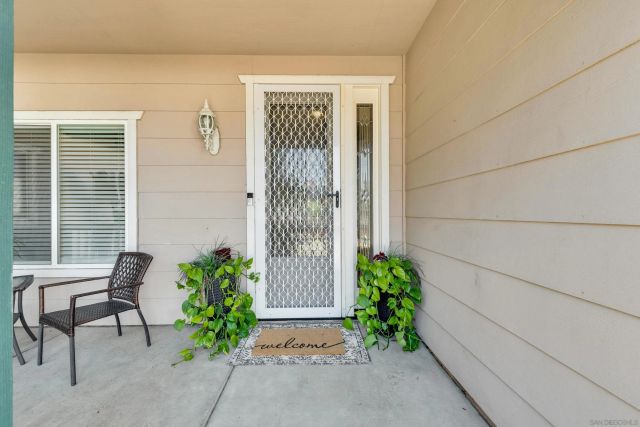 10155 Conejo Lane, Santee, CA 92071