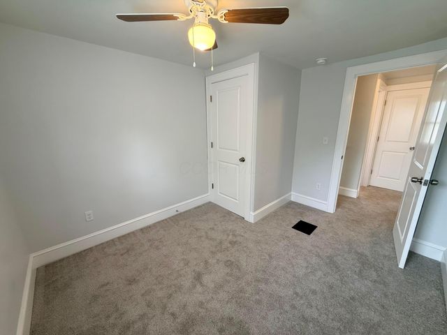 512 E Woodrow Avenue, Columbus, OH 43207