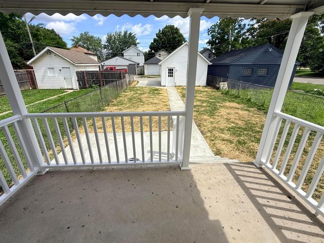 512 E Woodrow Avenue, Columbus, OH 43207