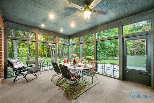 2015 King Road, Toledo, OH 43617