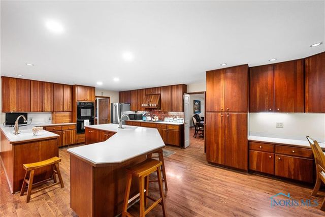 2015 King Road, Toledo, OH 43617