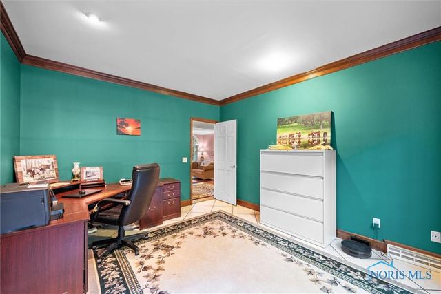 2015 King Road, Toledo, OH 43617