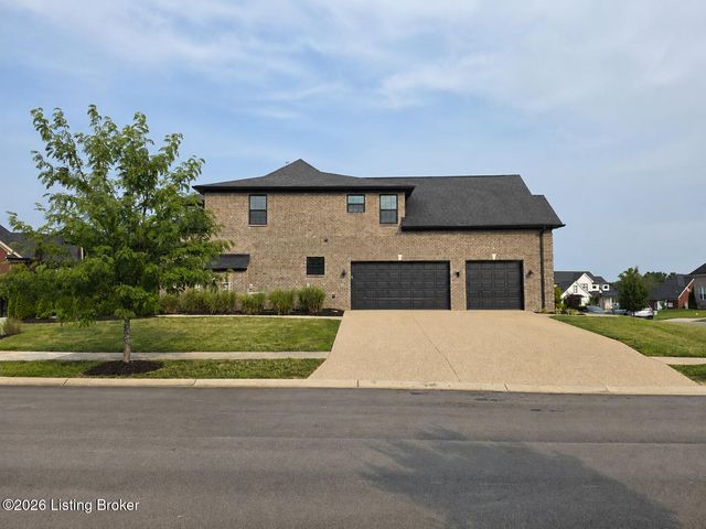 12705 Valley Pine Dr, Louisville, KY 40299