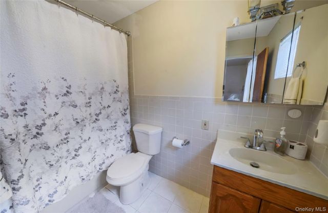 14746 223rd Street, Springfield Gardens, NY 11413