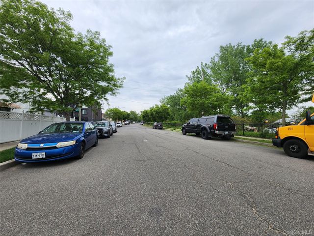 14746 223rd Street, Springfield Gardens, NY 11413