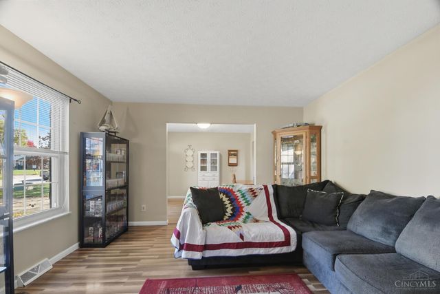 2061 Edinburg Lane, Fairfield, OH 45014