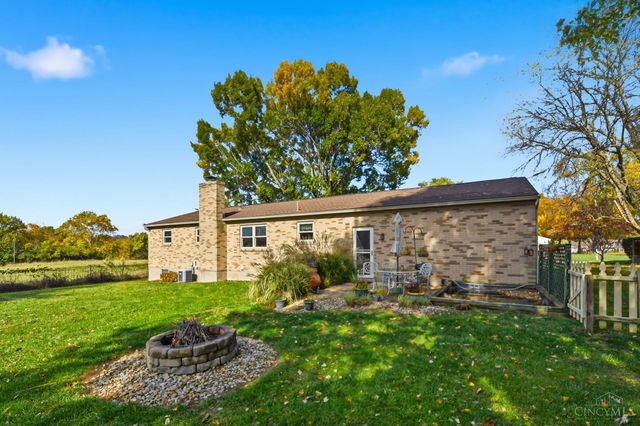 2061 Edinburg Lane, Fairfield, OH 45014