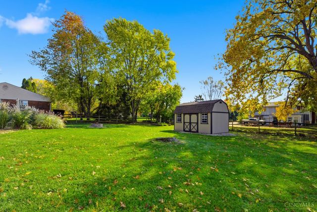 2061 Edinburg Lane, Fairfield, OH 45014