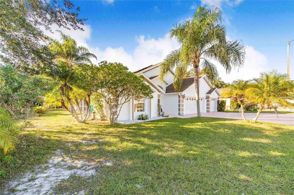 211 SHADY OAK LOOP, Davenport, FL 33896