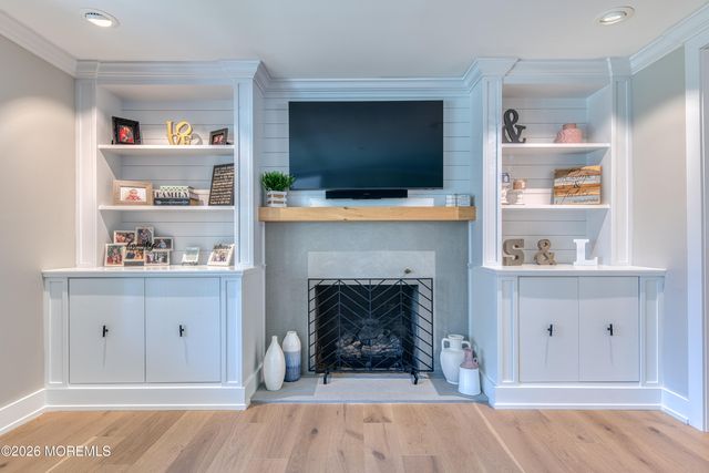 153 Kemp Avenue, Fair Haven, NJ 07704