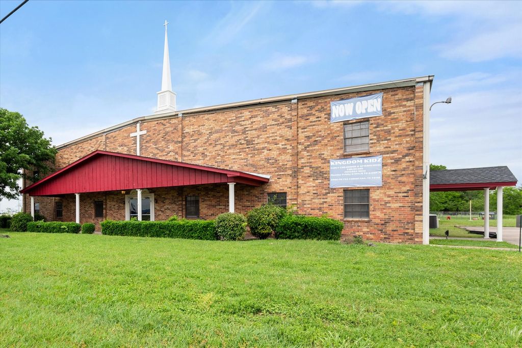 3900 Fm 744, Corsicana, TX 75110