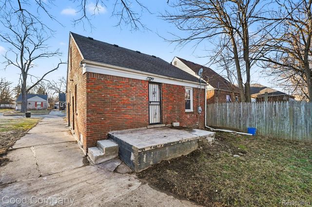 13538 Penrod Street, Detroit, MI 48223