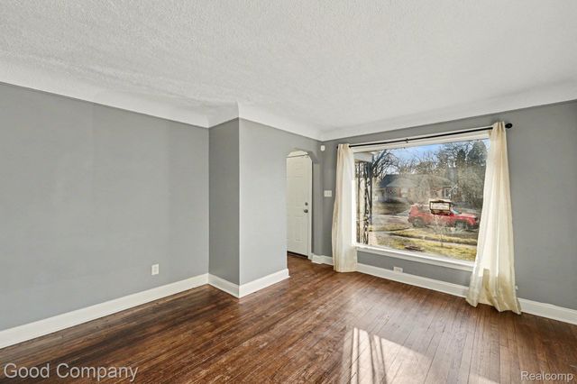 13538 Penrod Street, Detroit, MI 48223