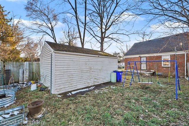 13538 Penrod Street, Detroit, MI 48223