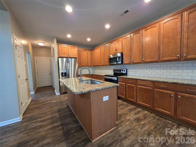 5908 Bonnybridge Court, Charlotte, NC 28278