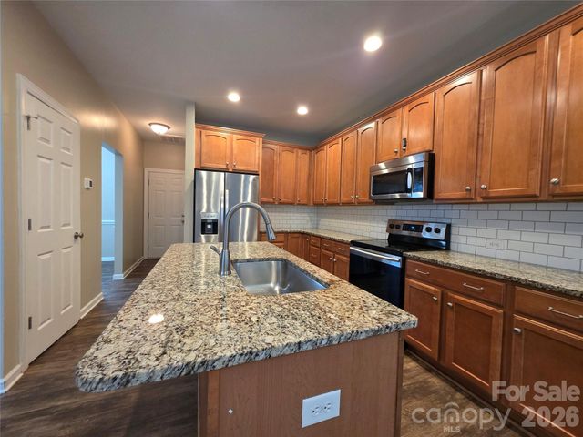 5908 Bonnybridge Court, Charlotte, NC 28278