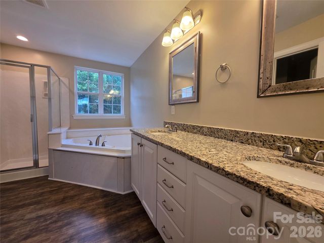 5908 Bonnybridge Court, Charlotte, NC 28278