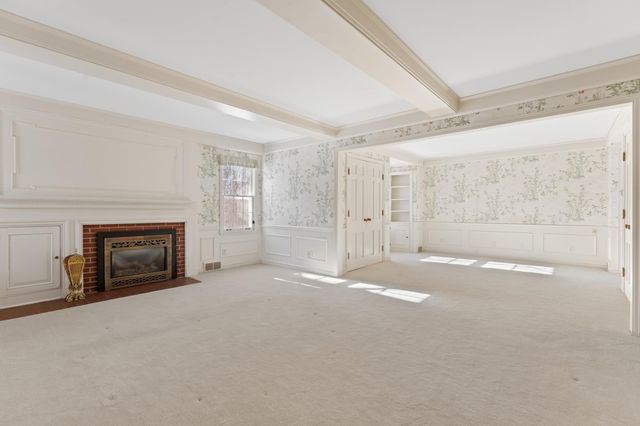 1429 20th Street SW, Rochester, MN 55902