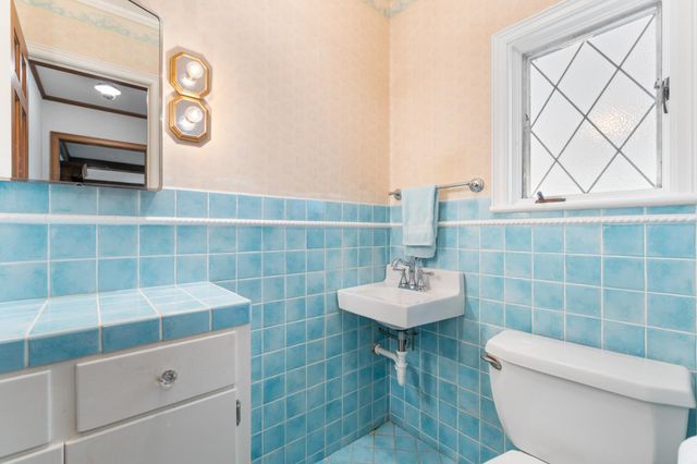 1429 20th Street SW, Rochester, MN 55902