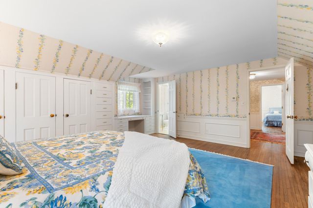 1429 20th Street SW, Rochester, MN 55902