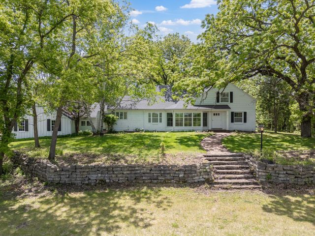 1429 20th Street SW, Rochester, MN 55902