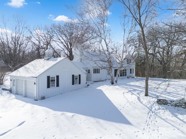 1429 20th Street SW, Rochester, MN 55902